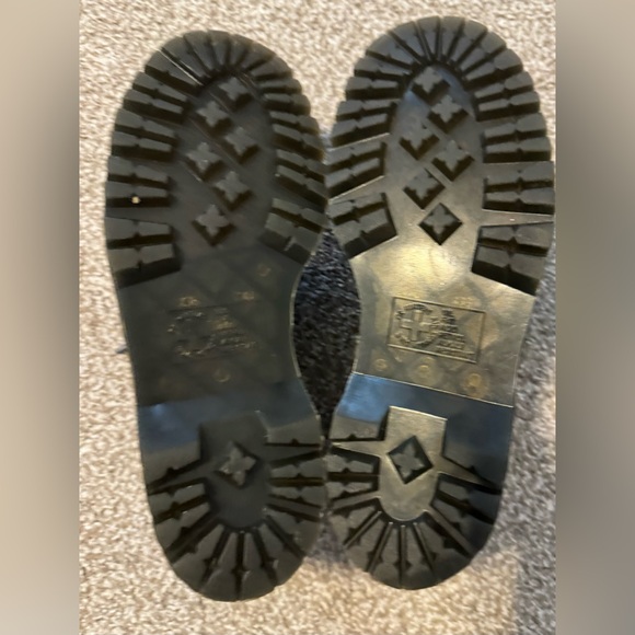 Dr. Martens 1461 Smooth Leather Platform shoes in black. - Picture 5 of 9